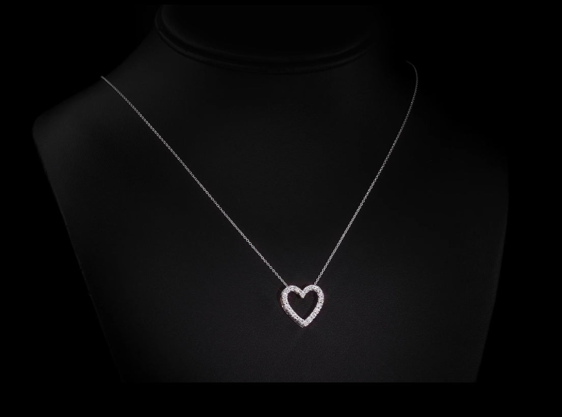 Diamond Heart Pendent Necklace