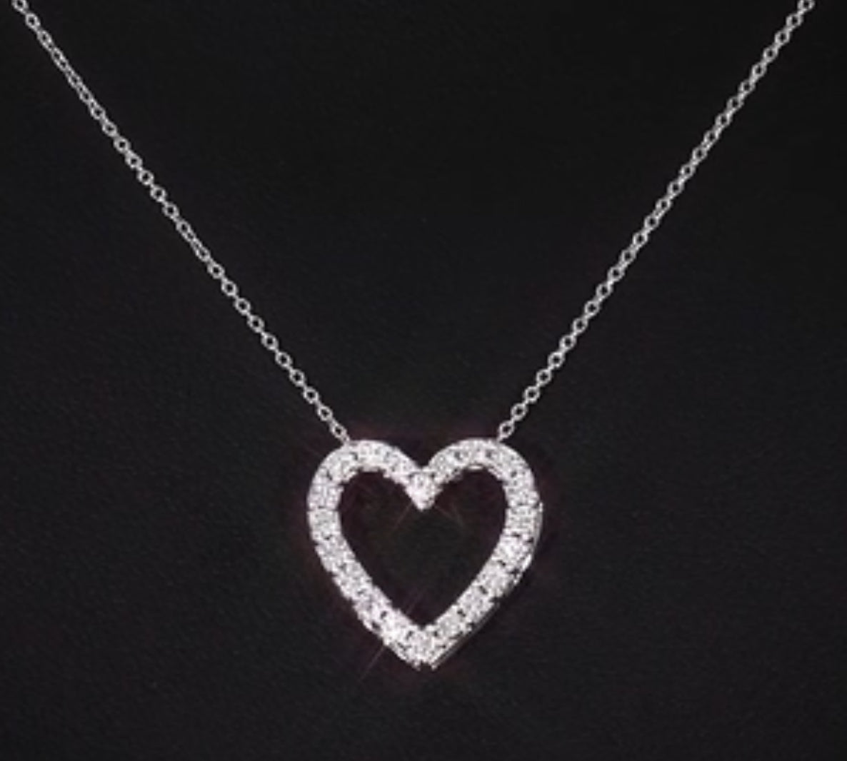 Diamond Heart Pendent Necklace